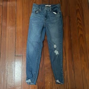 Levi’s W 25 ripped high waisted skinny jeans (worn once)